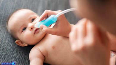 گرفتگی بینی نوزاد را چطور بر طرف کنیم؟