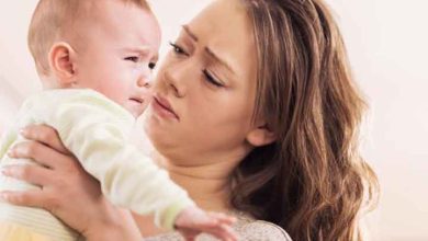 نحوه برخورد با گریه کودک | 8 راهکار ساده