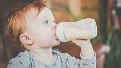وابستگی کودک به شیشه شیر