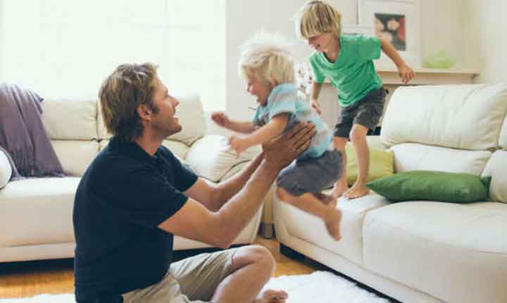تخلیه انرژی کودک در خانه