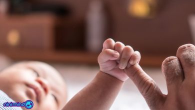 بازتاب چنگ زدن نوزاد