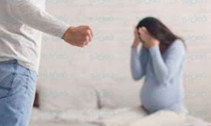 کتک زدن زن باردار | انواع خشونت‌های خانگی علیه زن باردار