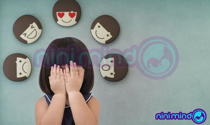 بیان-احساسات-کودک