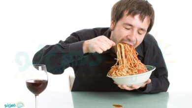 تند غذا خوردن